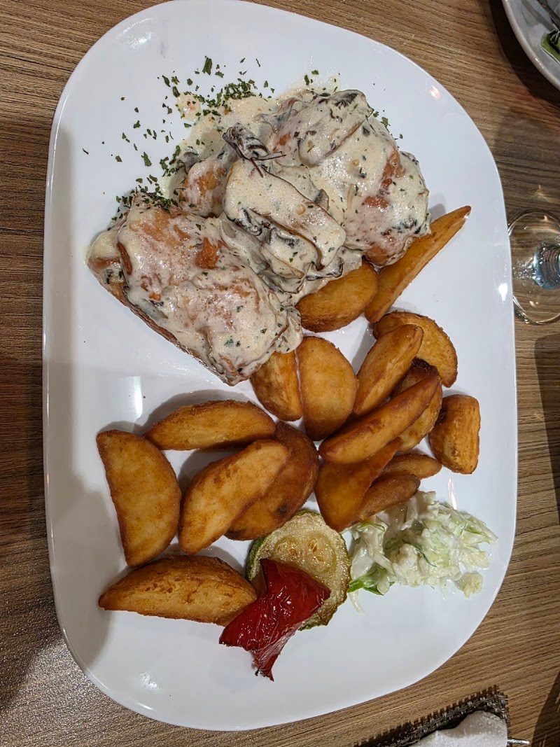 Pizzeria & Restoran Corner