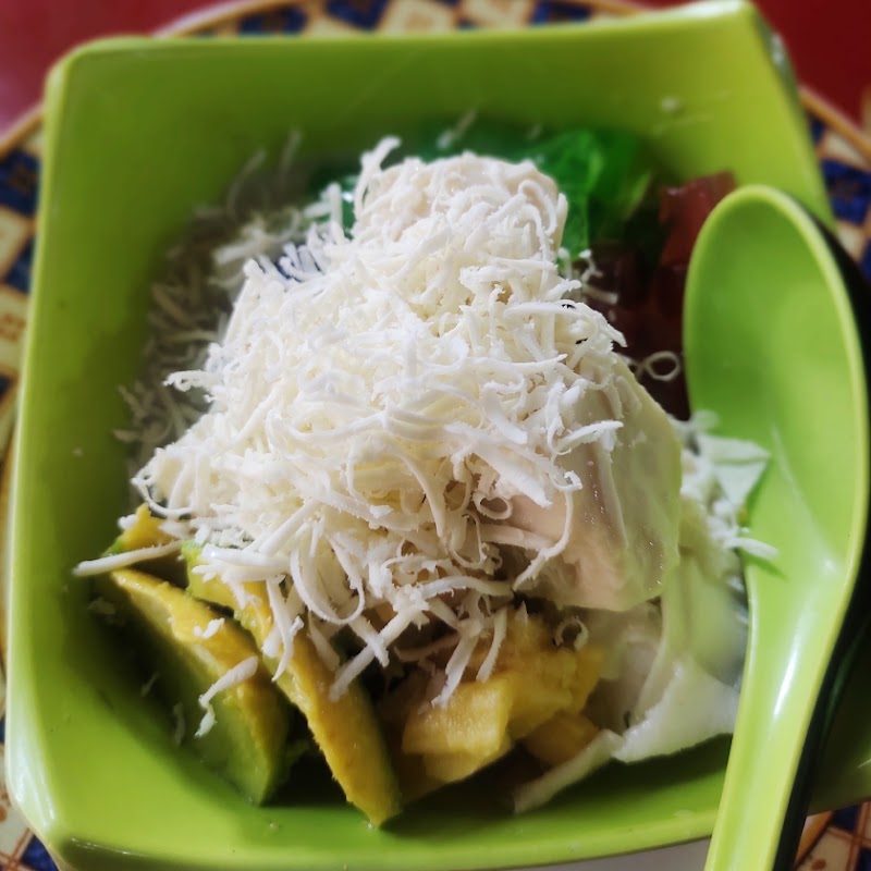 Es Teler Durian & Soup Durian Omama, Klojen