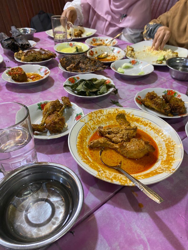 Rumah Makan Lintas Raya