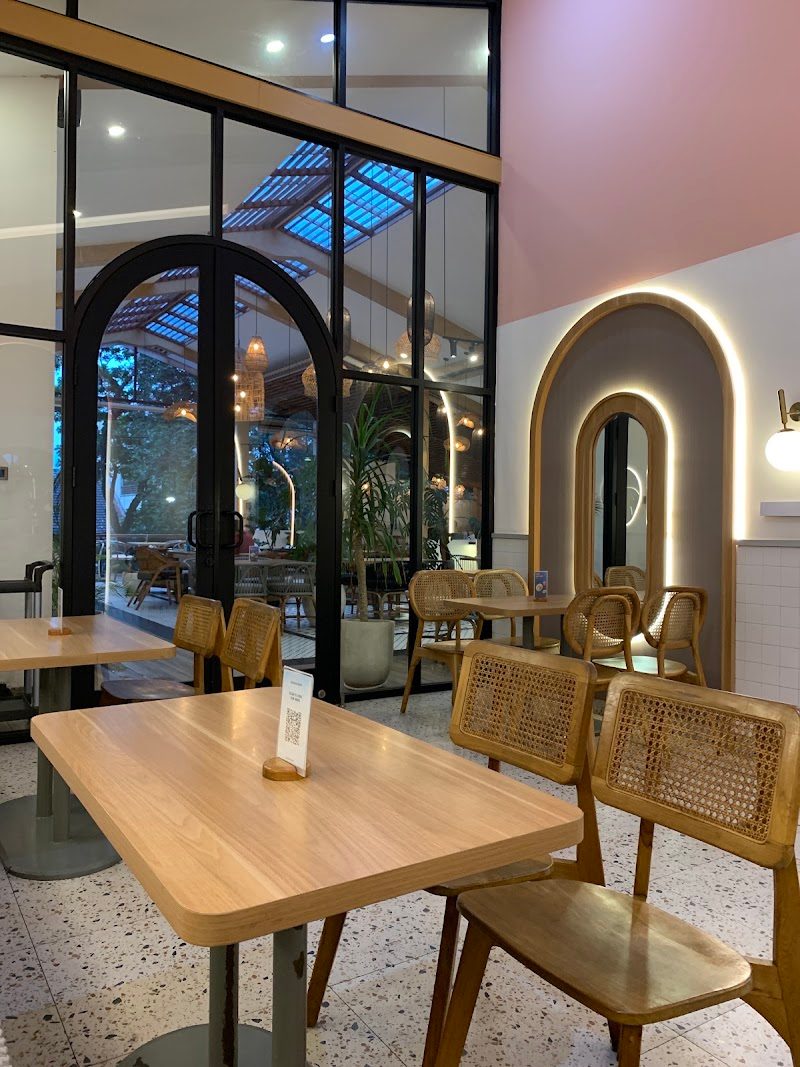 Reveuse Resto