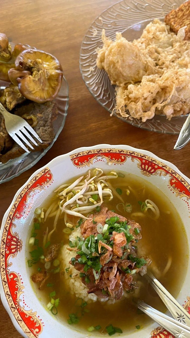Soto Basket Stasiun