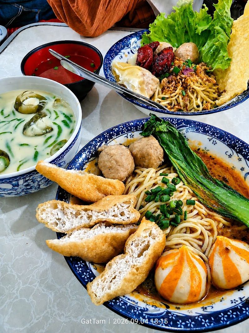 Warung NW Kayutangan