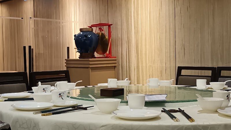 Tsui Hang Village
