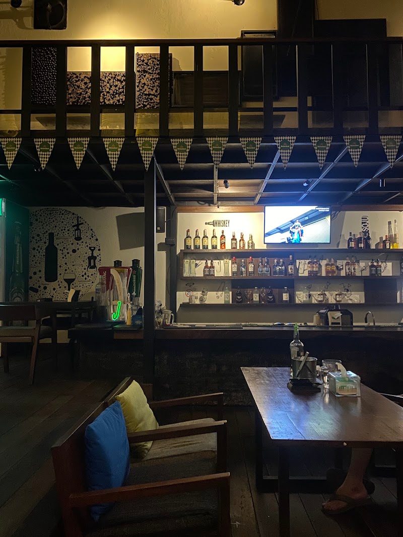 La Baraga (LB Bar & Resto)