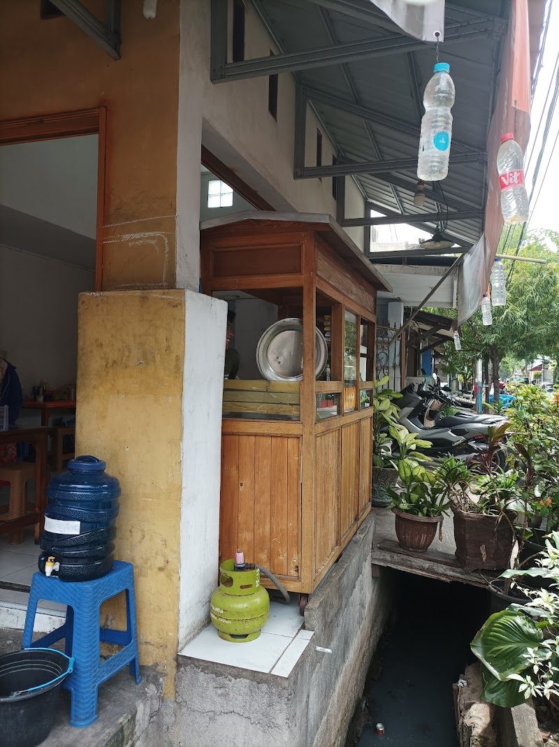 Mie Ayam Bakso Uwa