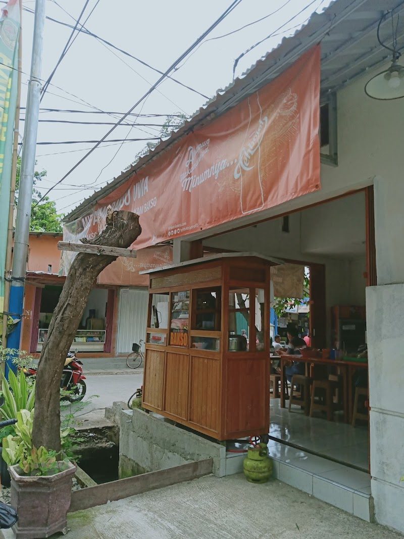 Mie Ayam Bakso Uwa
