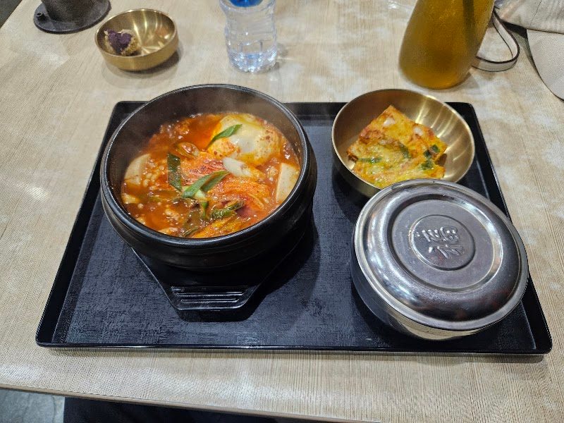 Mujigae Bandung (Cihampelas Walk)