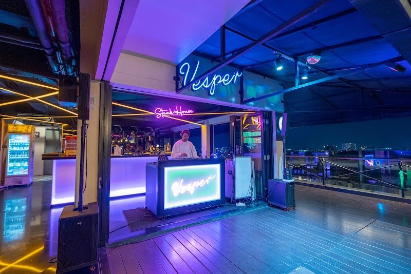 Vesper Sky Bar & Lounge