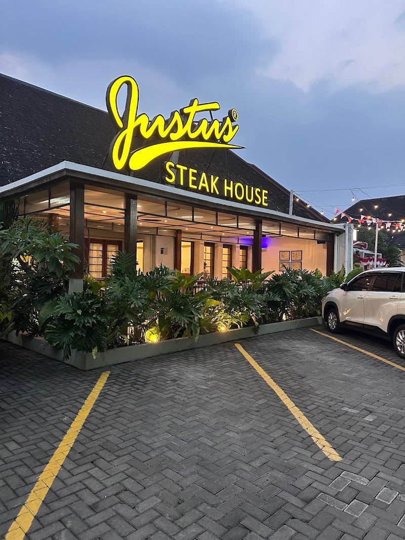 Justus Steak House Jawa