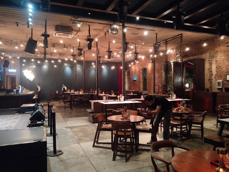 Roots Bandung