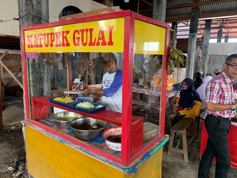 RM Saudara Pasar Lubuk Alung
