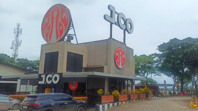 J.CO Donuts & Coffee Rest Area KM39