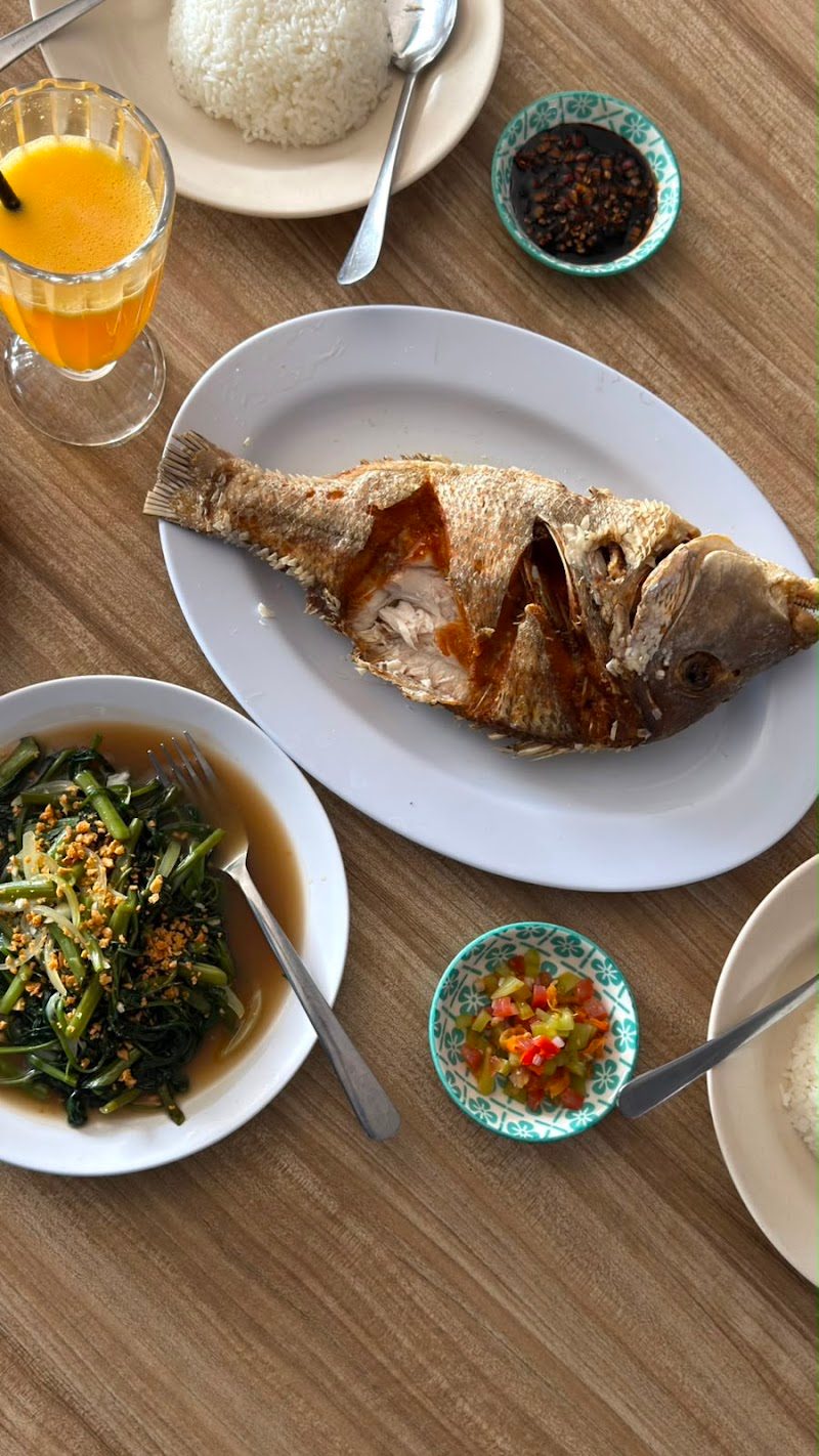Canarium Coffee & Eatery