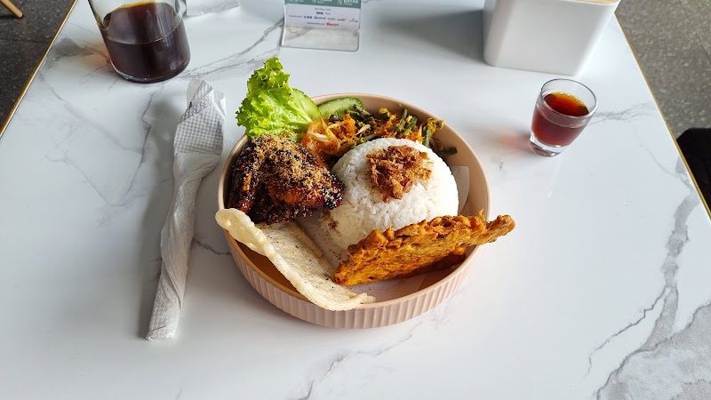 Canarium Coffee & Eatery