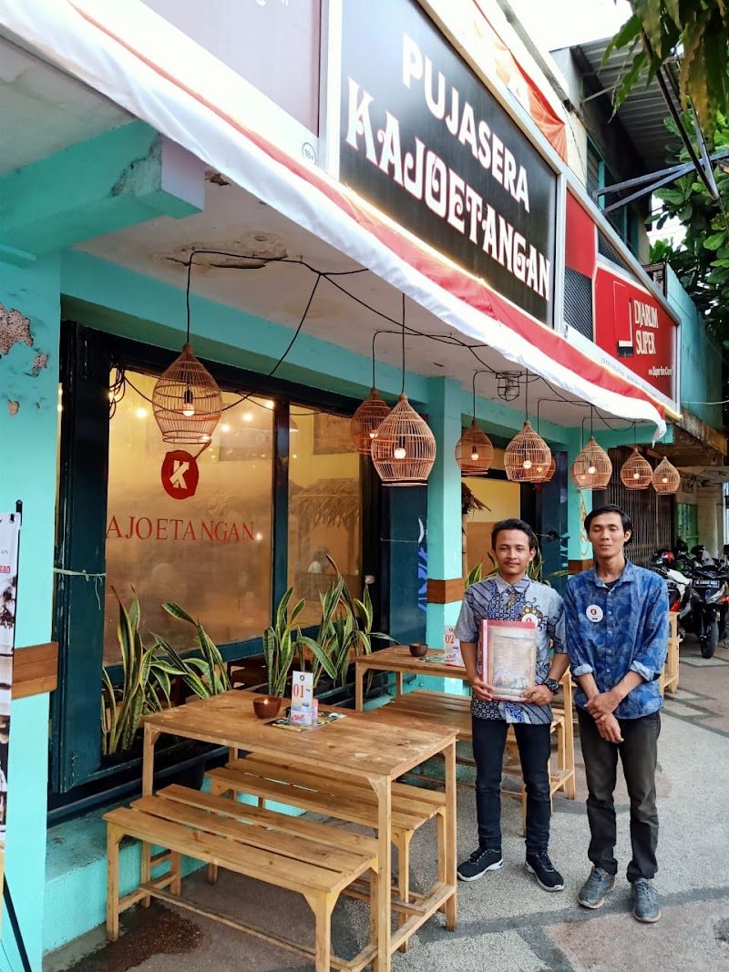 Kajoetangan Food Court