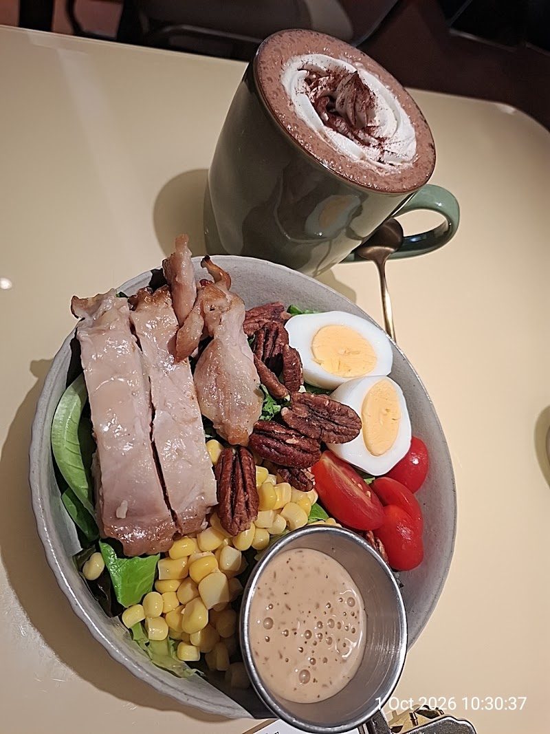 The Alchemist Cafe (Mong Kok)