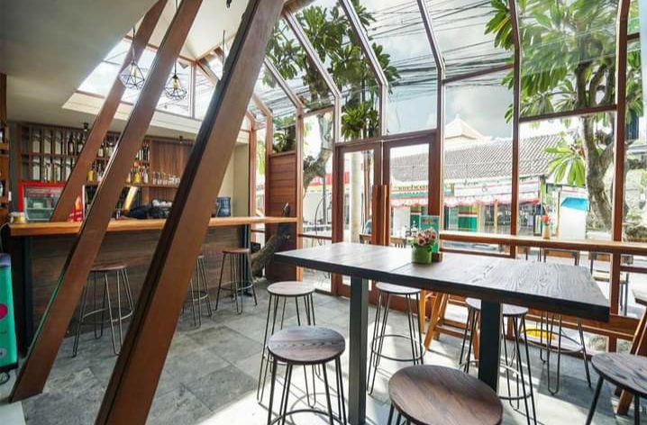 Warung Samaja Seminyak