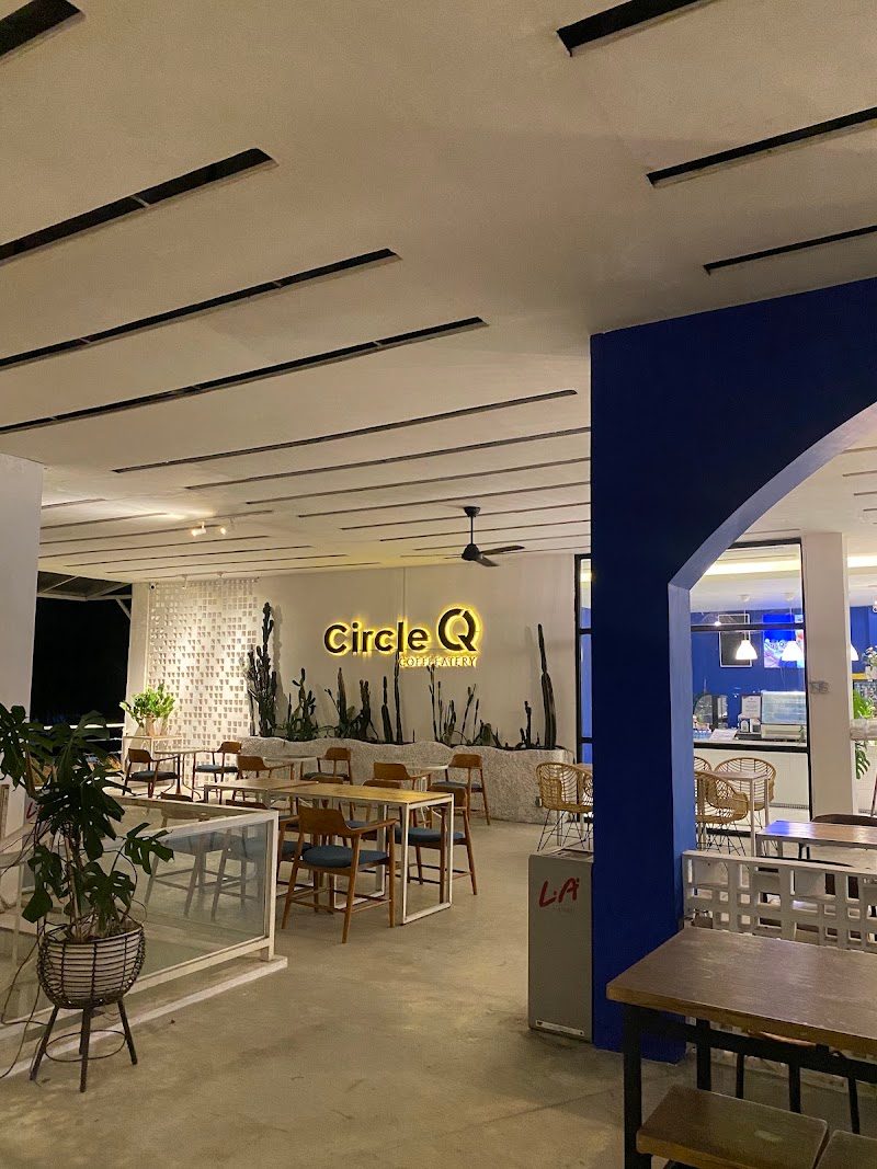Circle Q Coffee & Eatery Kota Batu