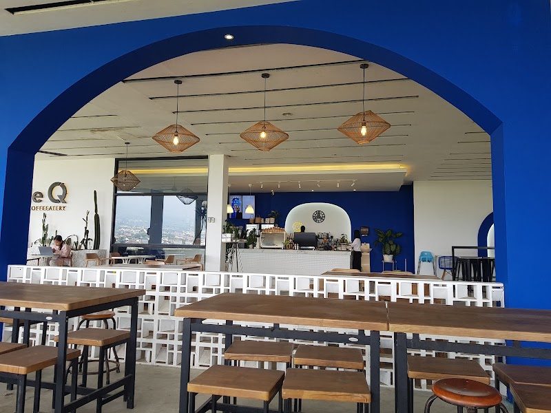 Circle Q Coffee & Eatery Kota Batu