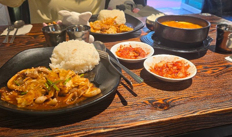 KAMPUNGKU Restaurant