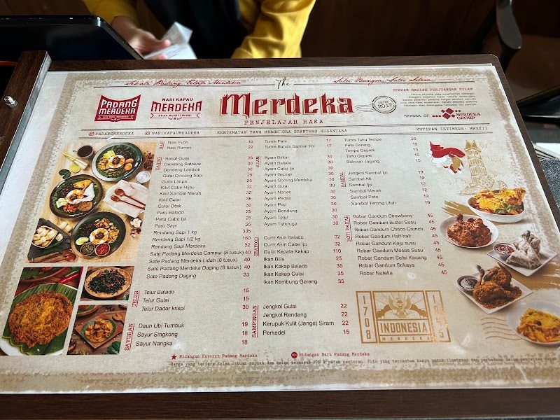 Padang Merdeka Malang - Elpico Food Park