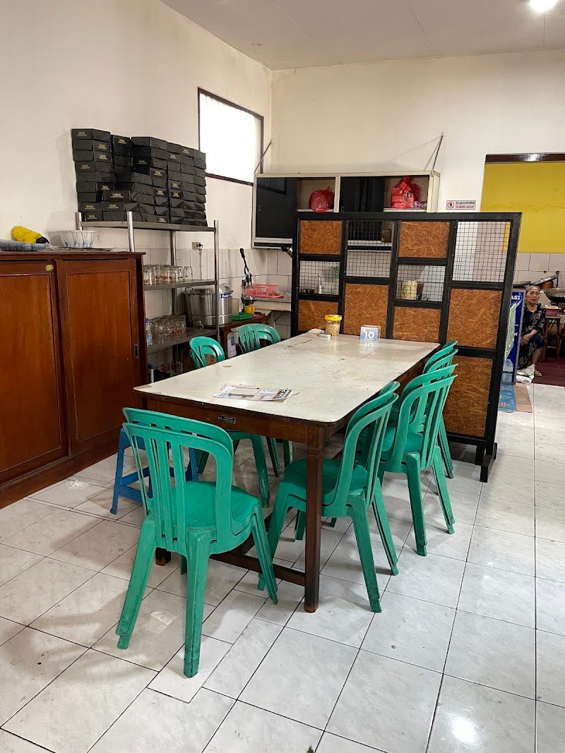 Warung Nasi "Sidik"