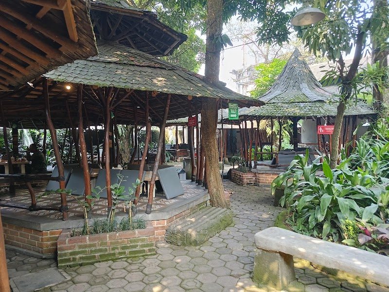 Warung Nasi Ampera Pasteur
