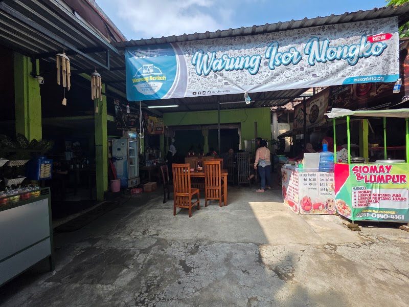 Warung Isor Nongko