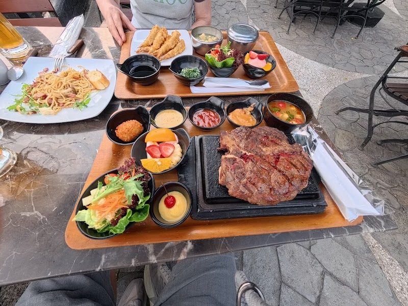 The Valley Bistro Café