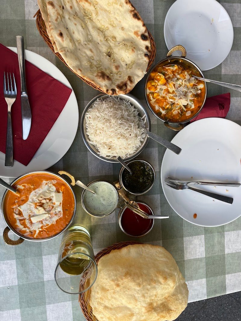 Ajwa Halal Pakistani & Indian Specialities