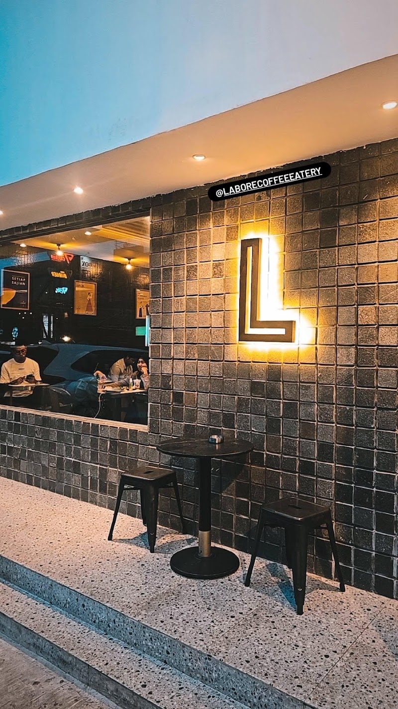 Labore Coffee Eatery (Soekarno Hatta Indah)