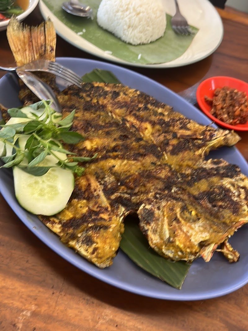 Ikan Bakar Keputih cab BARATAJAYA