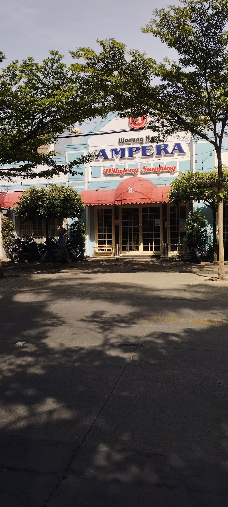 Warung Nasi Ampera Arcamanik Endah