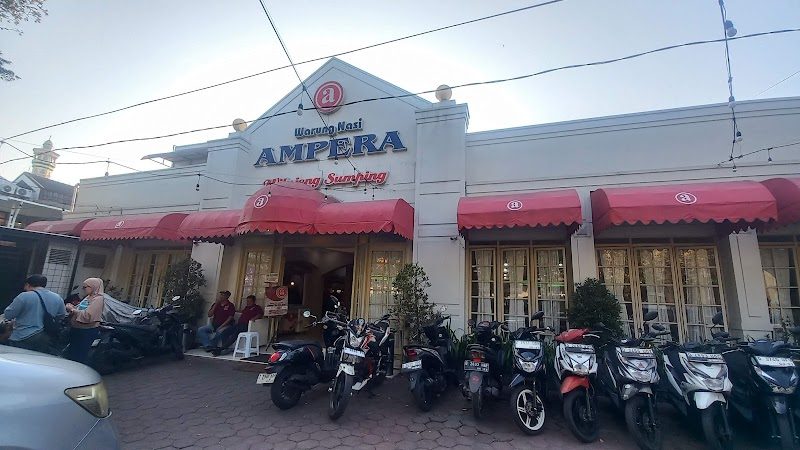 Warung Nasi Ampera Arcamanik Endah