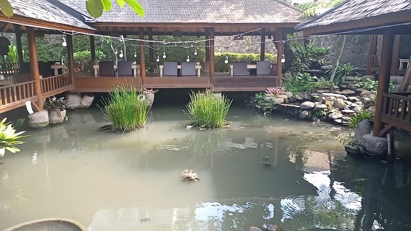 Warung Nasi Ampera Raya Cinunuk