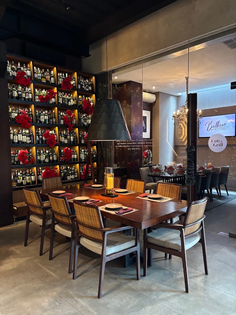 Cutt & Grill Senopati
