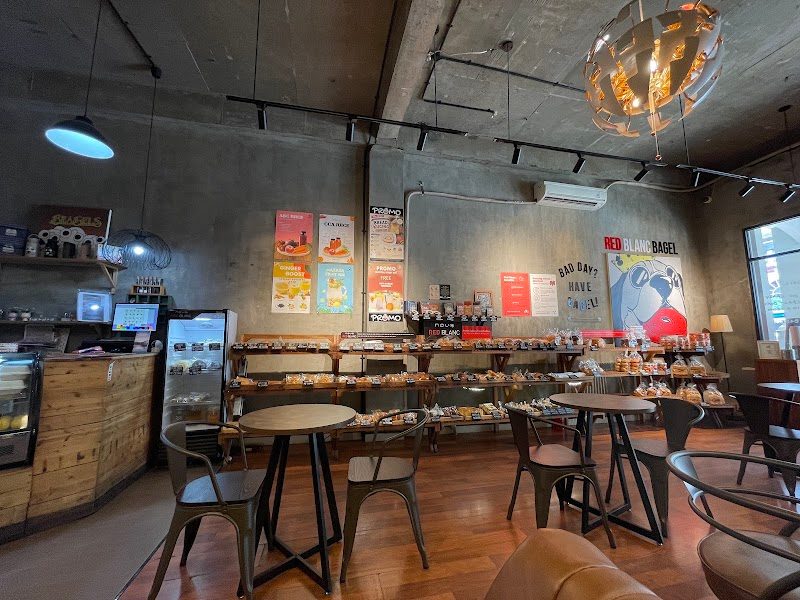 Red Blanc Bakery & Cafe