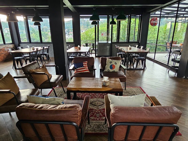 Dago Terrace Coffee & Pizza