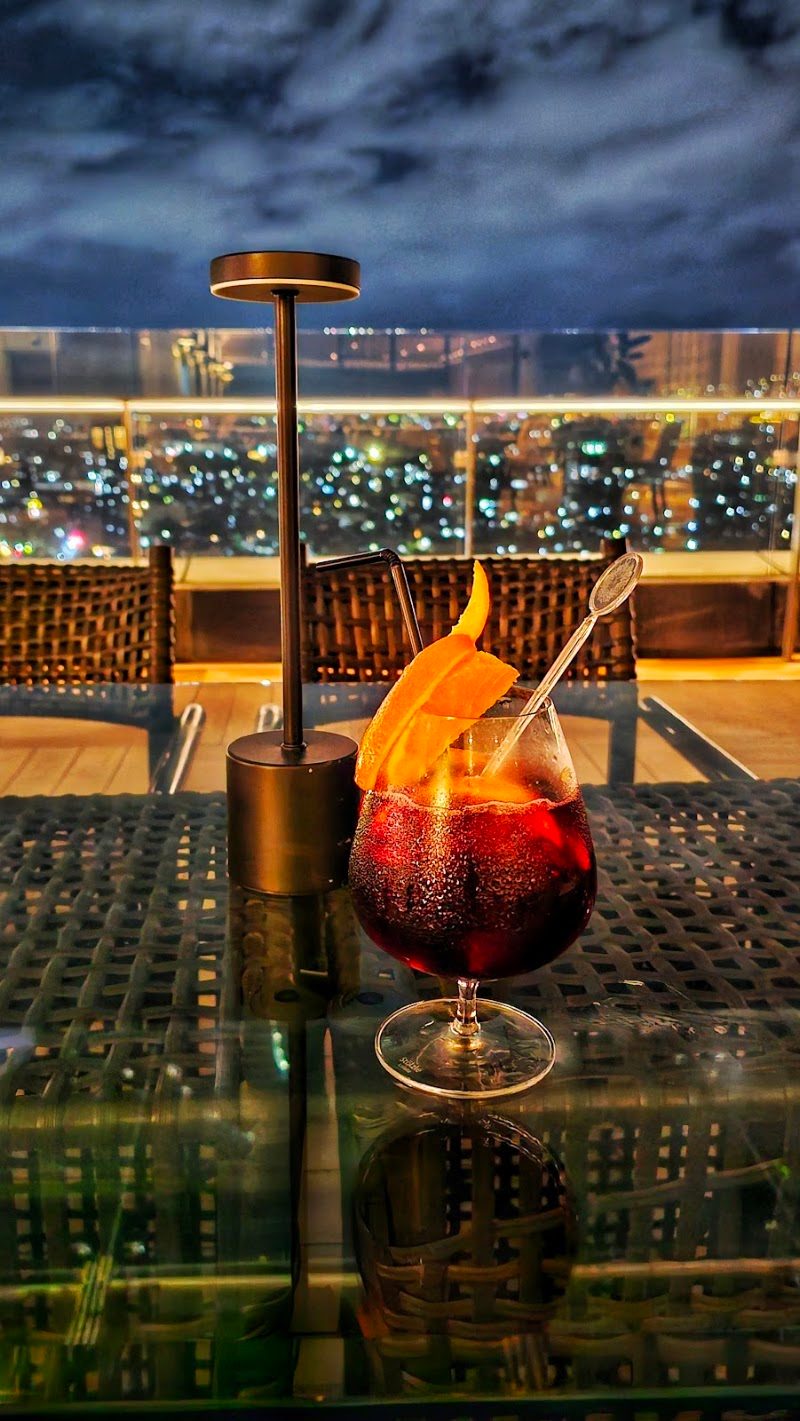 The 18th Restaurant and Lounge